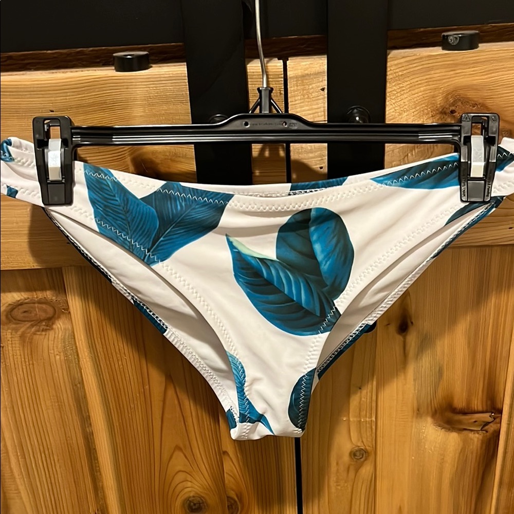 Cupshe Blue Green Leaf Print Bikini Bottom